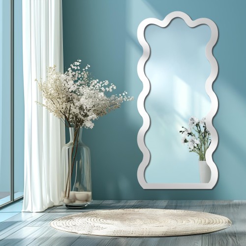 Nepravidelné zrkadlo s MDF...