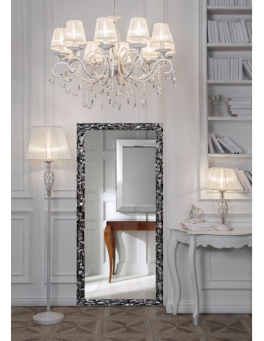 Luxusné nástenné zrkadlo v bohato... Luxusné nástenné zrkadlo v bohato...