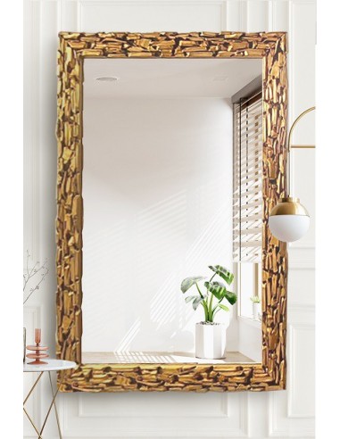 Luxusné nástenné zrkadlo v bohato...