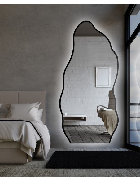 Organicky tvarované zrkadlo v ráme s osvetlením - AURO V LED RÁME 2