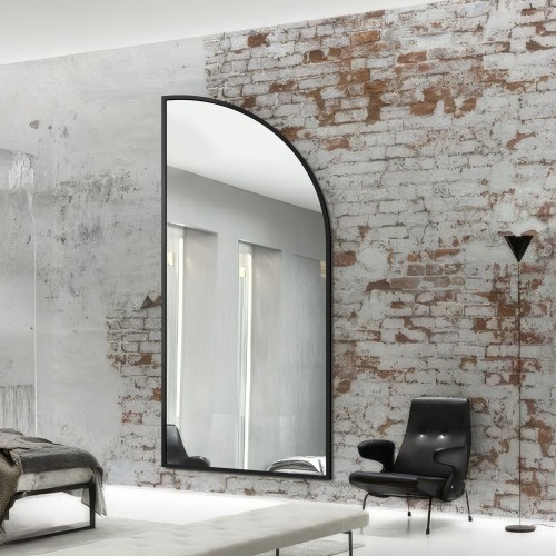 Zrkadlo v matnom čiernom...