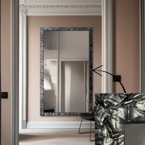 Zrkadlo v širokom...