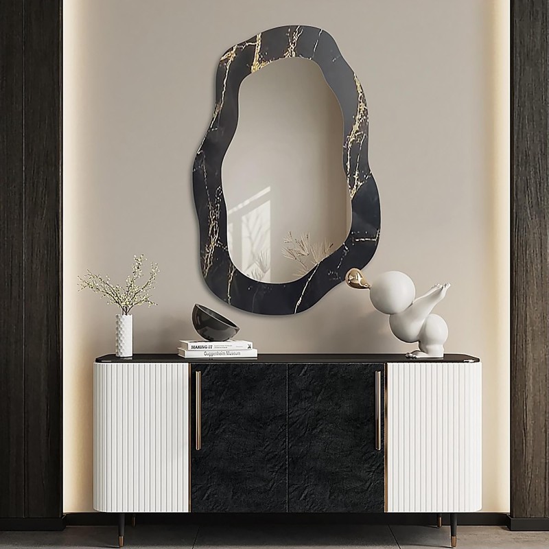 Nepravidelné zrkadlo na čierno-zlatom mramore – MARBLE NOCTO
