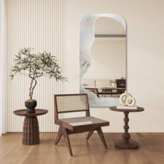 Nepravidelné zrkadlo na bielo-zlatom mramore – MARBLE ZARI