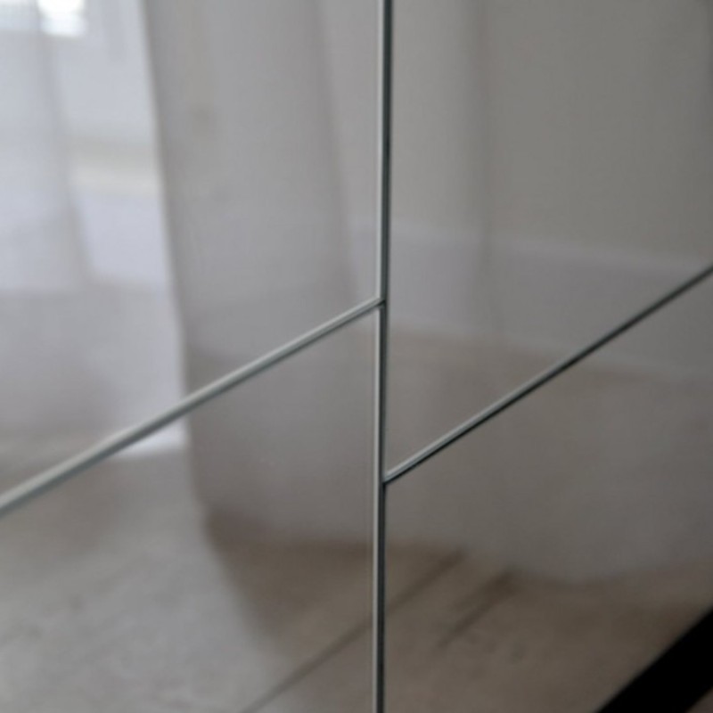 Moderné zrkadlo od Mirrors - TETRIS - v krásnom čiernom ráme