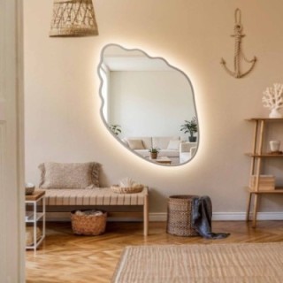 Zrkadlo s organickým tvarom v kašmírovom ráme z MDF s podsvietením – MARIS SHELL LED V RÁME