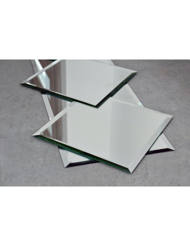 Dekoratívne skosené zrkadlo - OXANA Dekoratívne skosené zrkadlo - OXANA