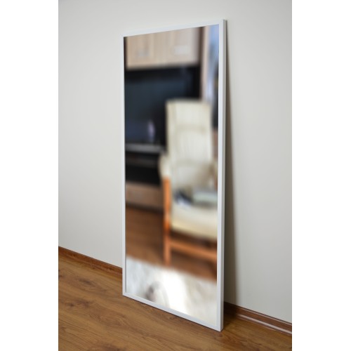 Zrkadlo v jednoduchom... 2