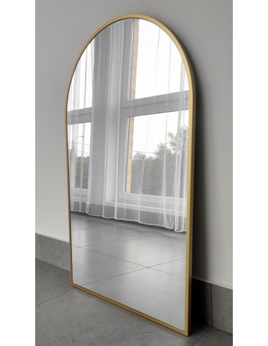 Polovičné oválne zrkadlo v zlatom...