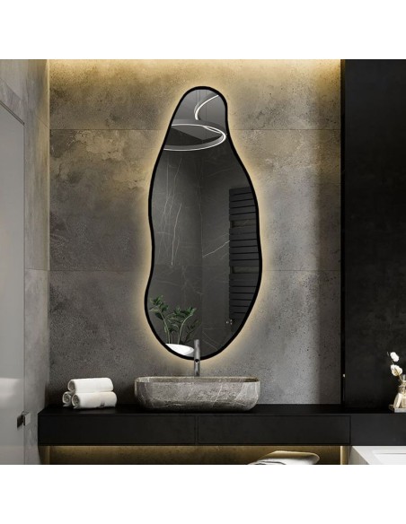 Zrkadlo s organickým tvarom v ráme s osvetlením - BARYT V LED RÁME