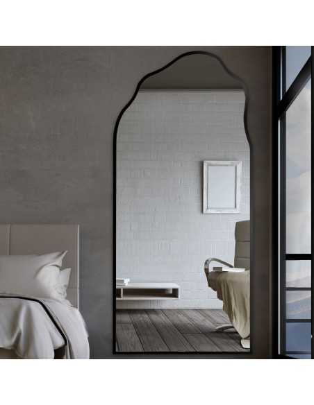 Pólpoložené zrkadlo s organickým tvarom v ráme - AURO V RÁME 1