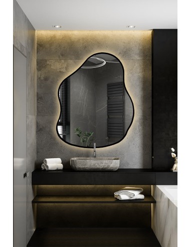 Zrkadlo s organickým tvarom v ráme so...