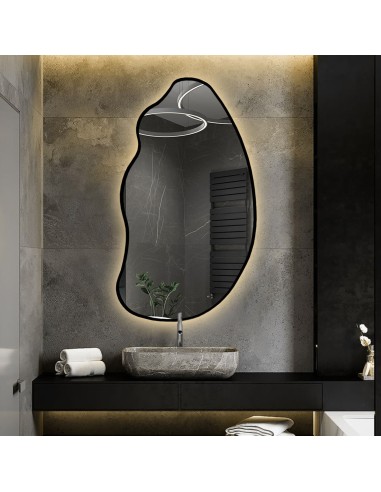 Zrkadlo s organickým tvarom v ráme so...