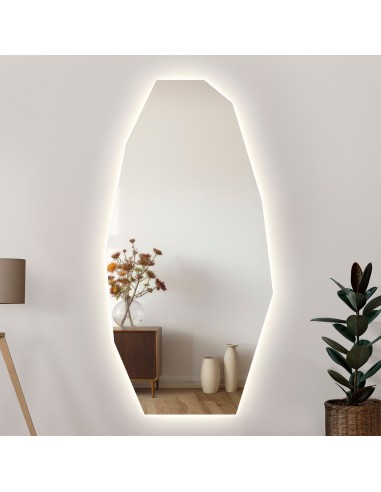 Dekoratívne zrkadlo s ostrým...