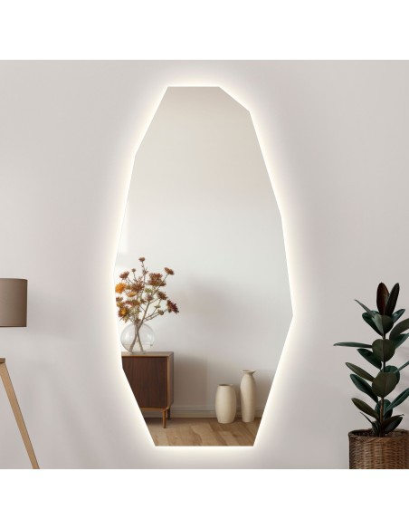 Dekoratívne zrkadlo s ostrým organickým tvarom so svietením - PIRYT LED